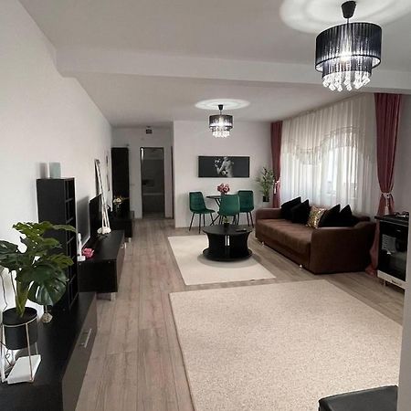 Adriana Home Turda Eksteriør bilde