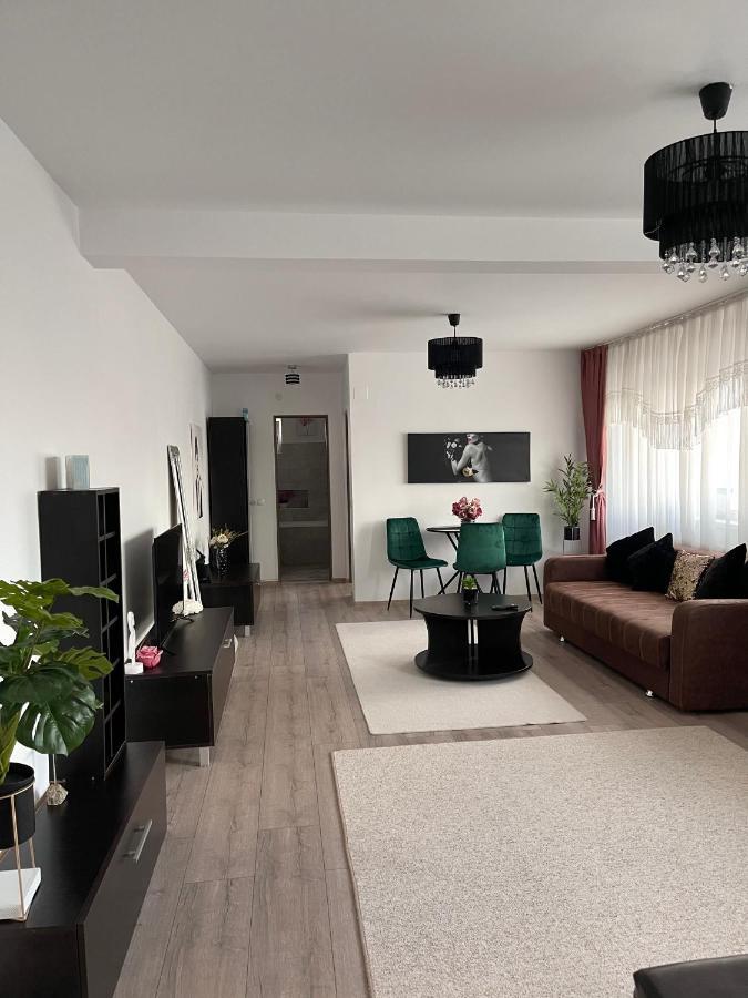 Adriana Home Turda Eksteriør bilde