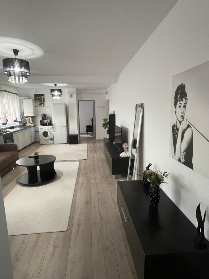 Adriana Home Turda Eksteriør bilde