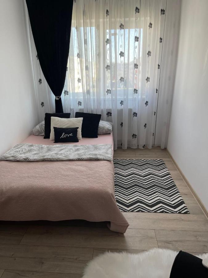 Adriana Home Turda Eksteriør bilde